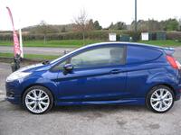 FORD FIESTA VAN