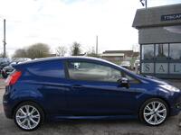 FORD FIESTA VAN