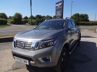 NISSAN NAVARA