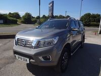 NISSAN NAVARA