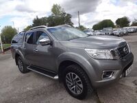 NISSAN NAVARA