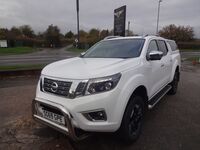 NISSAN NAVARA