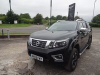 NISSAN NAVARA