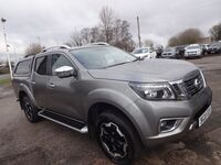 NISSAN NAVARA