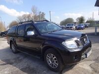 NISSAN NAVARA