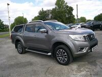 NISSAN NAVARA